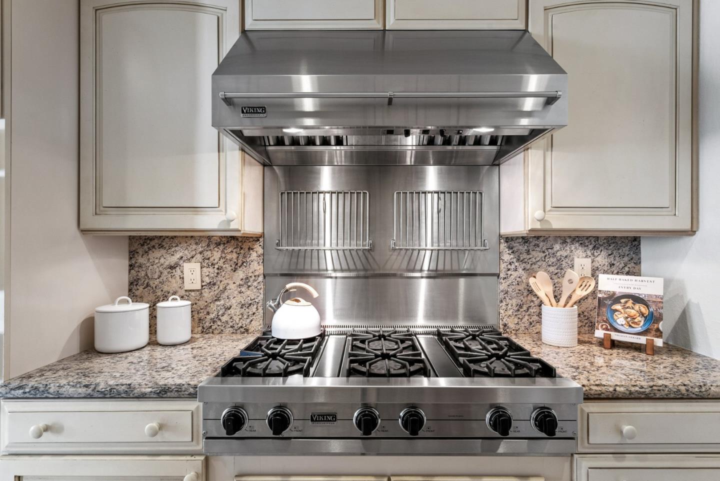 Detail Gallery Image 16 of 43 For 5491 Golf Dr, Soquel,  CA 95073 - 3 Beds | 2 Baths