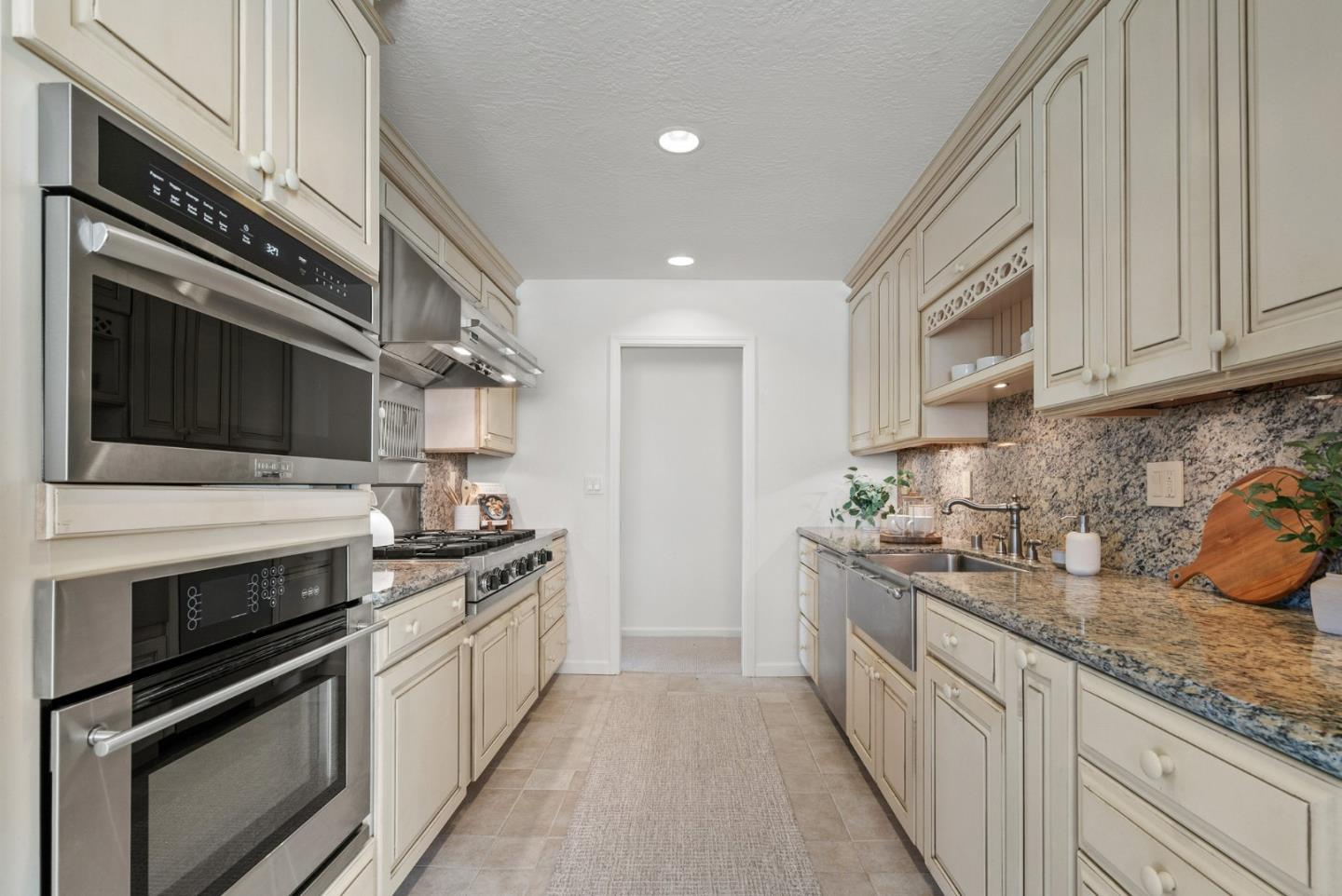 Detail Gallery Image 17 of 43 For 5491 Golf Dr, Soquel,  CA 95073 - 3 Beds | 2 Baths