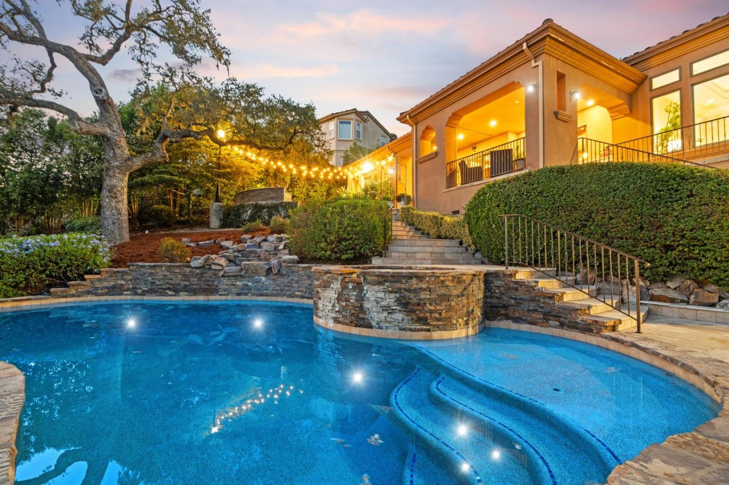 Detail Gallery Image 3 of 92 For 2302 Hoya Ln, Gilroy,  CA 95020 - 4 Beds | 3/1 Baths