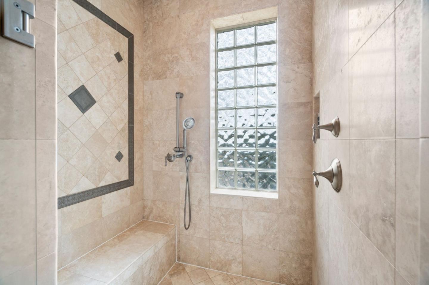 Detail Gallery Image 34 of 92 For 2302 Hoya Ln, Gilroy,  CA 95020 - 4 Beds | 3/1 Baths