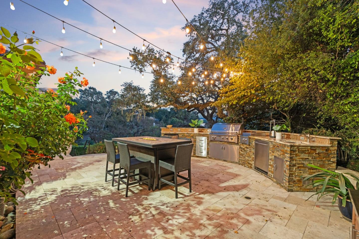 Detail Gallery Image 5 of 92 For 2302 Hoya Ln, Gilroy,  CA 95020 - 4 Beds | 3/1 Baths