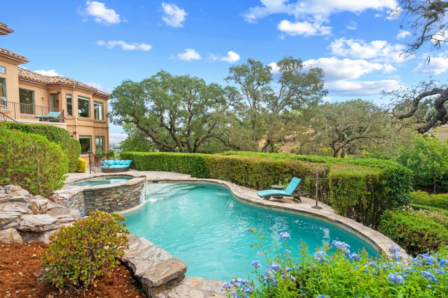 Detail Gallery Image 61 of 92 For 2302 Hoya Ln, Gilroy,  CA 95020 - 4 Beds | 3/1 Baths