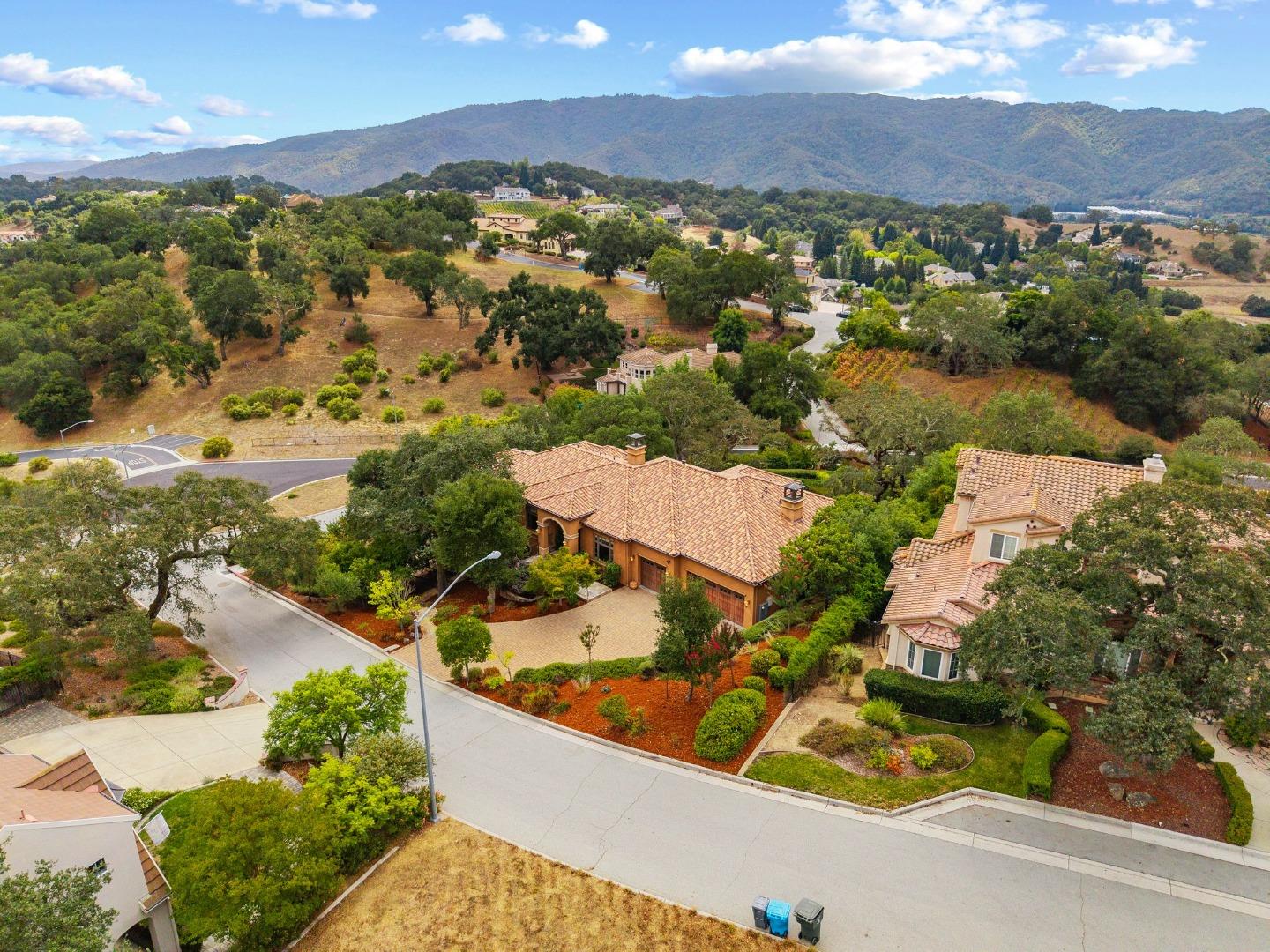 Detail Gallery Image 90 of 92 For 2302 Hoya Ln, Gilroy,  CA 95020 - 4 Beds | 3/1 Baths