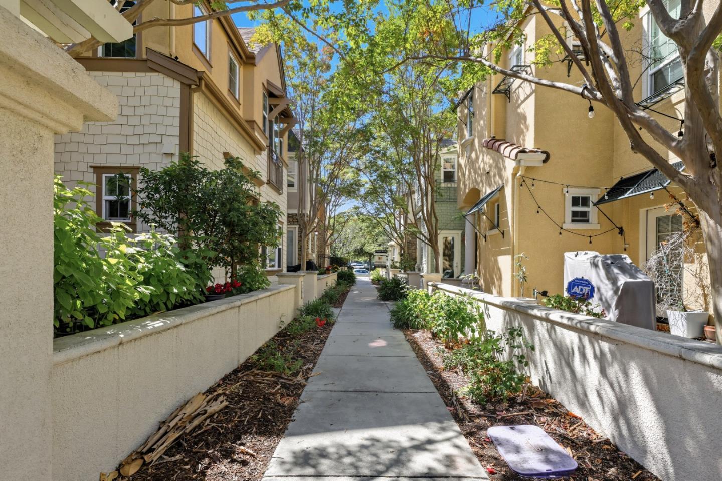 Detail Gallery Image 31 of 35 For 4226 Tobin Cir, Santa Clara,  CA 95054 - 3 Beds | 3/1 Baths