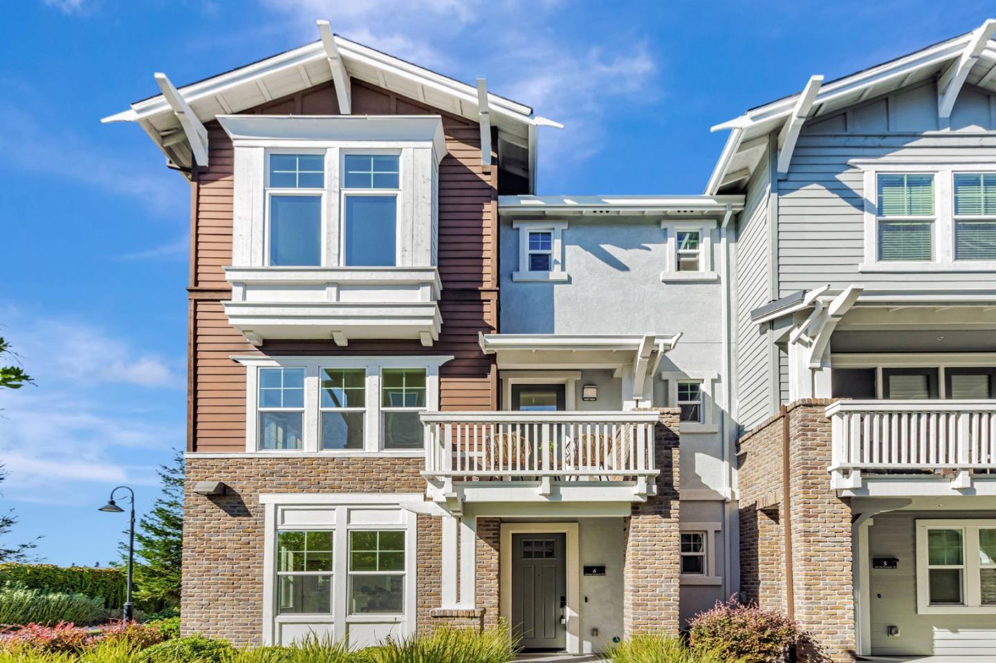 Detail Gallery Image 2 of 26 For 535 San Lorenzo Ter #6,  Sunnyvale,  CA 94085 - 4 Beds | 3/1 Baths