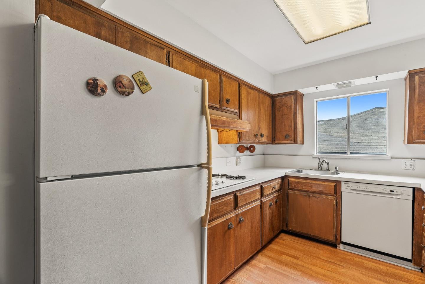 Detail Gallery Image 17 of 54 For 2825 Hopkins Ave, Redwood City,  CA 94062 - 5 Beds | 3/1 Baths