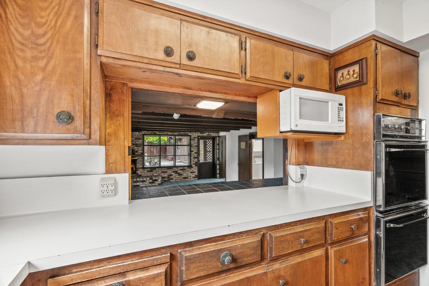 Detail Gallery Image 18 of 54 For 2825 Hopkins Ave, Redwood City,  CA 94062 - 5 Beds | 3/1 Baths