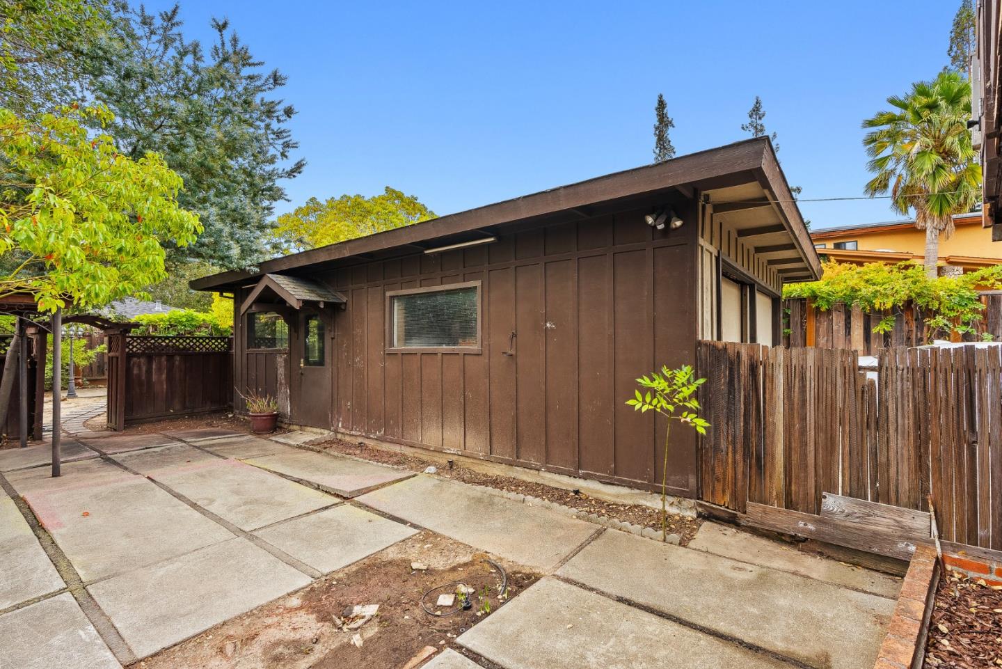 Detail Gallery Image 40 of 54 For 2825 Hopkins Ave, Redwood City,  CA 94062 - 5 Beds | 3/1 Baths