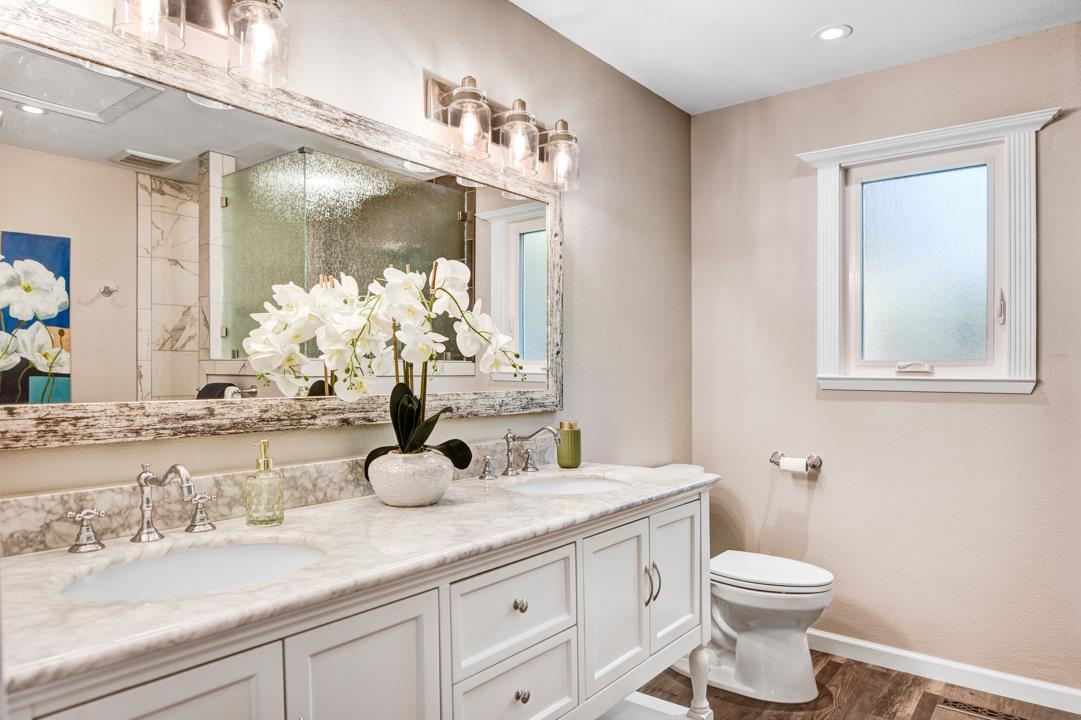 Detail Gallery Image 15 of 30 For 150 El Portola Dr, Sonoma,  CA 95476 - 3 Beds | 2 Baths