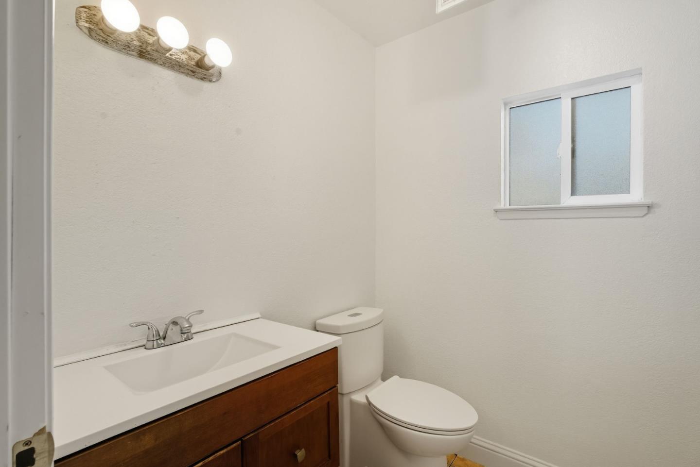 Detail Gallery Image 24 of 48 For 1829 Lavonne Ave, San Jose,  CA 95116 - 3 Beds | 2 Baths