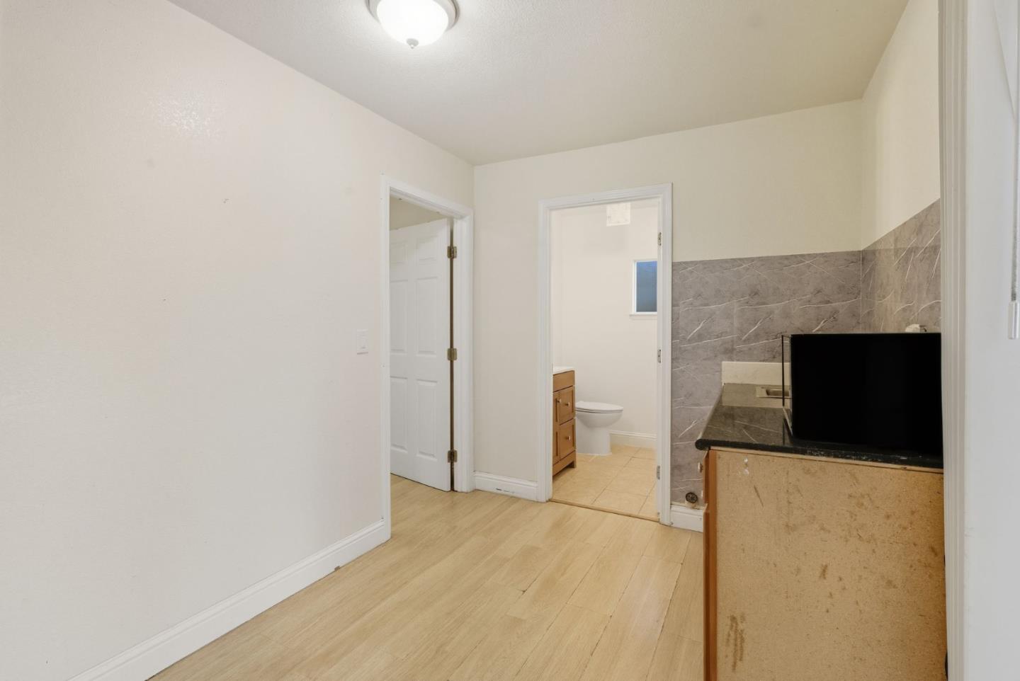 Detail Gallery Image 30 of 48 For 1829 Lavonne Ave, San Jose,  CA 95116 - 3 Beds | 2 Baths