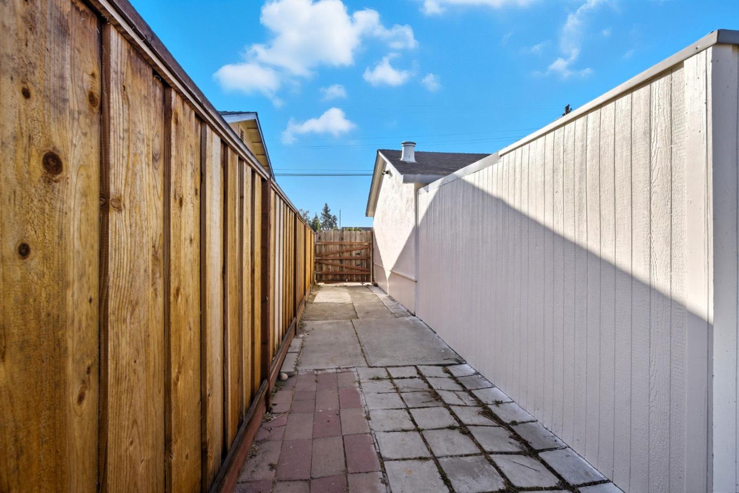 Detail Gallery Image 31 of 48 For 1829 Lavonne Ave, San Jose,  CA 95116 - 3 Beds | 2 Baths