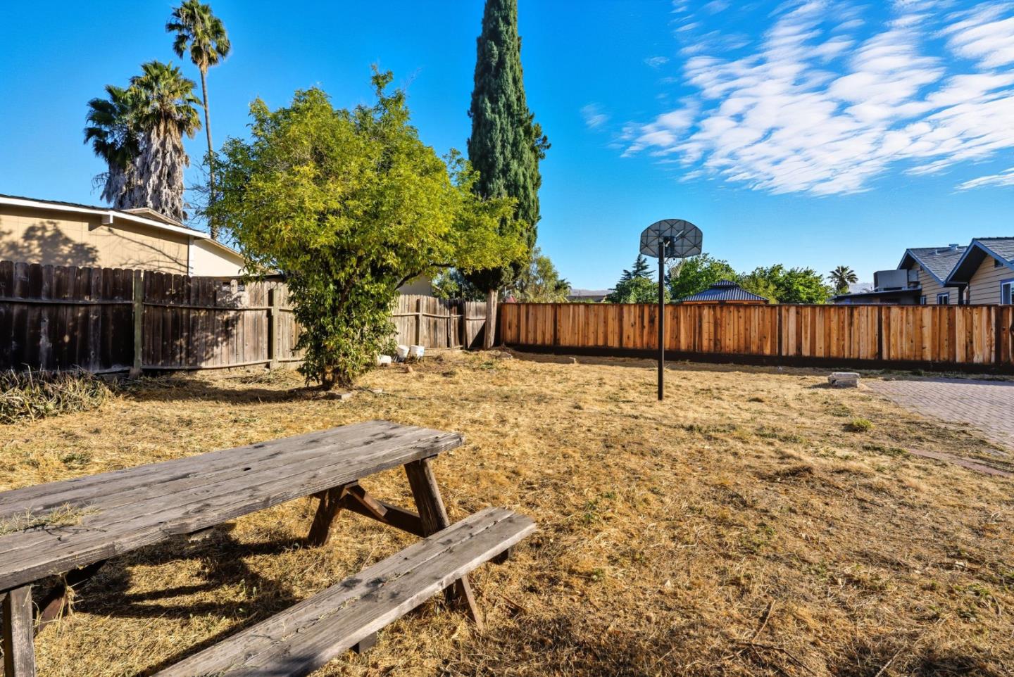 Detail Gallery Image 36 of 48 For 1829 Lavonne Ave, San Jose,  CA 95116 - 3 Beds | 2 Baths