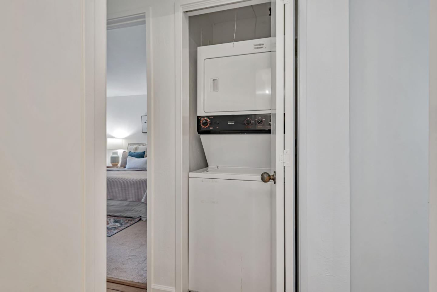 Detail Gallery Image 21 of 35 For 443 Alberto Way #B121,  Los Gatos,  CA 95032 - 2 Beds | 2 Baths
