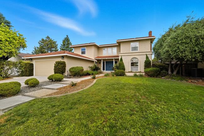Detail Gallery Image 2 of 40 For 21035 Lauretta Dr, Cupertino,  CA 95014 - 4 Beds | 2/1 Baths