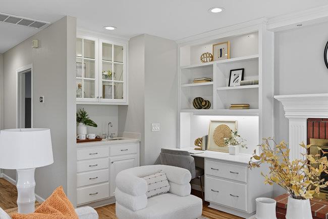 Detail Gallery Image 21 of 40 For 21035 Lauretta Dr, Cupertino,  CA 95014 - 4 Beds | 2/1 Baths