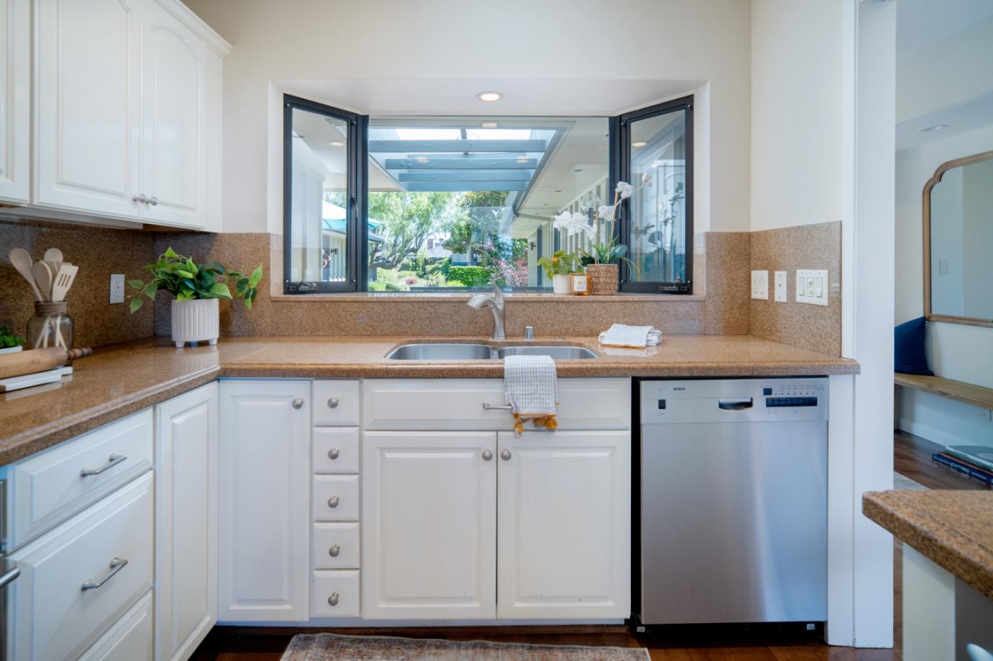 Detail Gallery Image 10 of 47 For 27 Del Mesa Carmel, Carmel,  CA 93923 - 2 Beds | 2 Baths