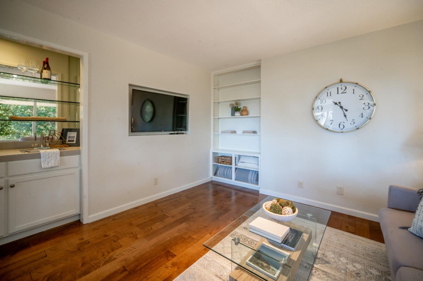 Detail Gallery Image 13 of 47 For 27 Del Mesa Carmel, Carmel,  CA 93923 - 2 Beds | 2 Baths