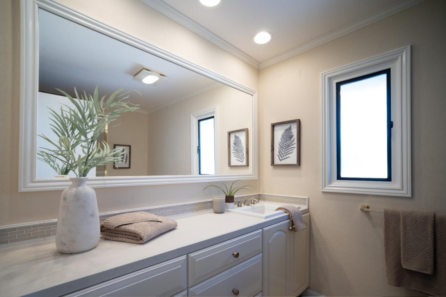 Detail Gallery Image 16 of 47 For 27 Del Mesa Carmel, Carmel,  CA 93923 - 2 Beds | 2 Baths