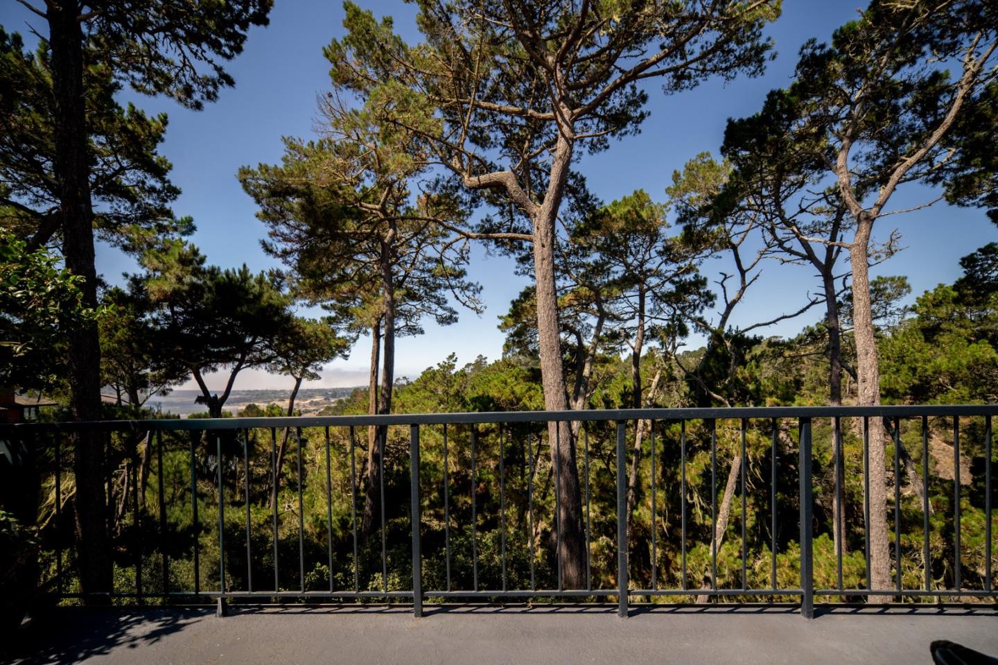 Detail Gallery Image 7 of 47 For 27 Del Mesa Carmel, Carmel,  CA 93923 - 2 Beds | 2 Baths