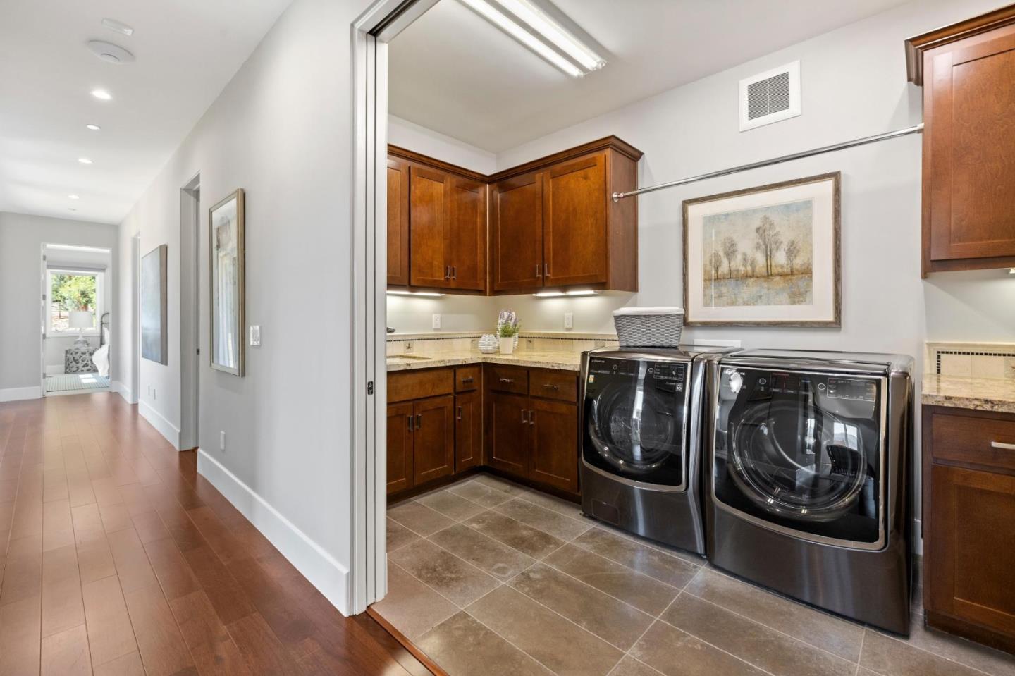 Detail Gallery Image 47 of 57 For 24580 Ruth Lee Ct, Los Altos,  CA 94024 - 5 Beds | 4/1 Baths