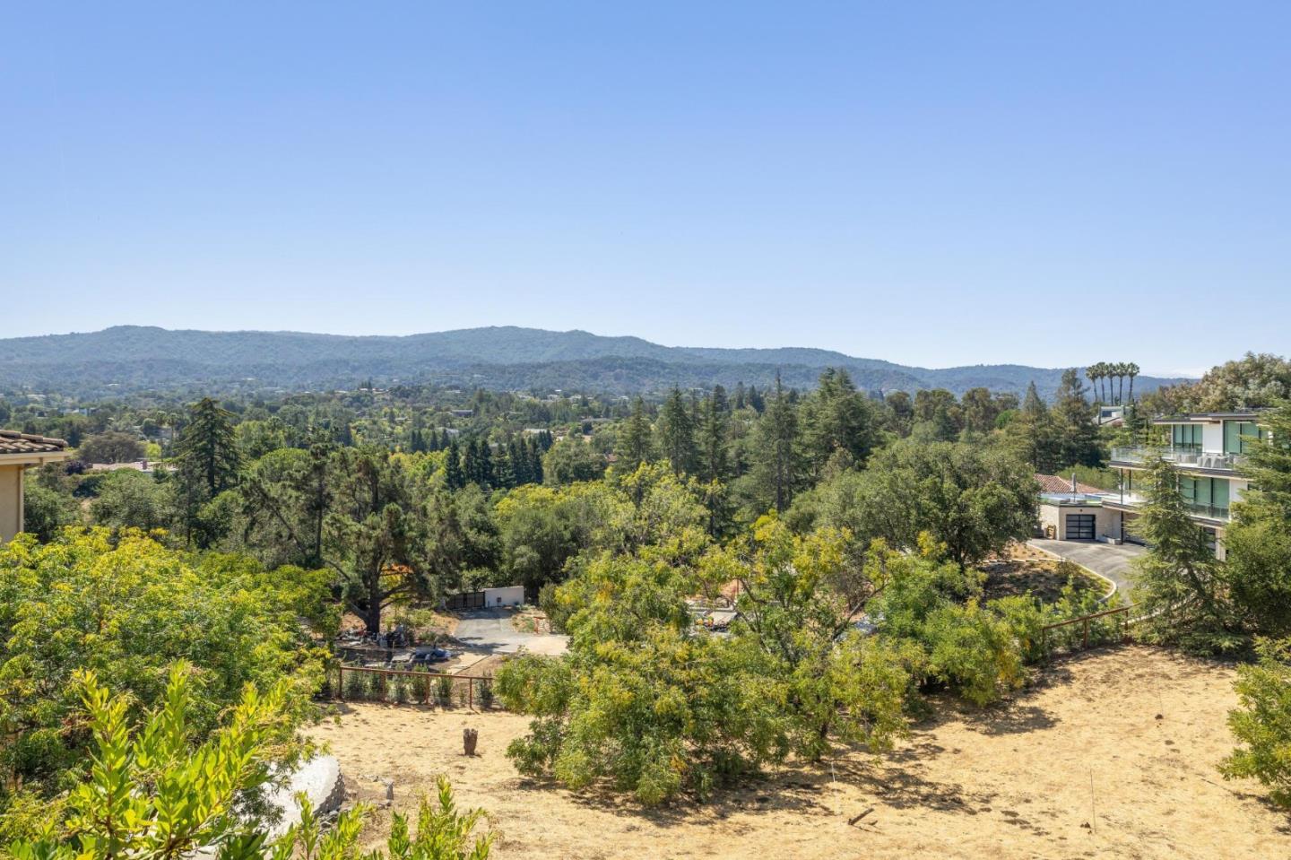 Detail Gallery Image 51 of 57 For 24580 Ruth Lee Ct, Los Altos,  CA 94024 - 5 Beds | 4/1 Baths
