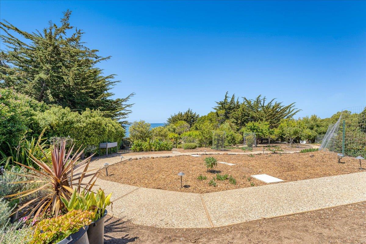 Detail Gallery Image 66 of 94 For 405 Heather Point and 390 Heather Point Ln, Watsonville,  CA 95076 - 4 Beds | 4/1 Baths
