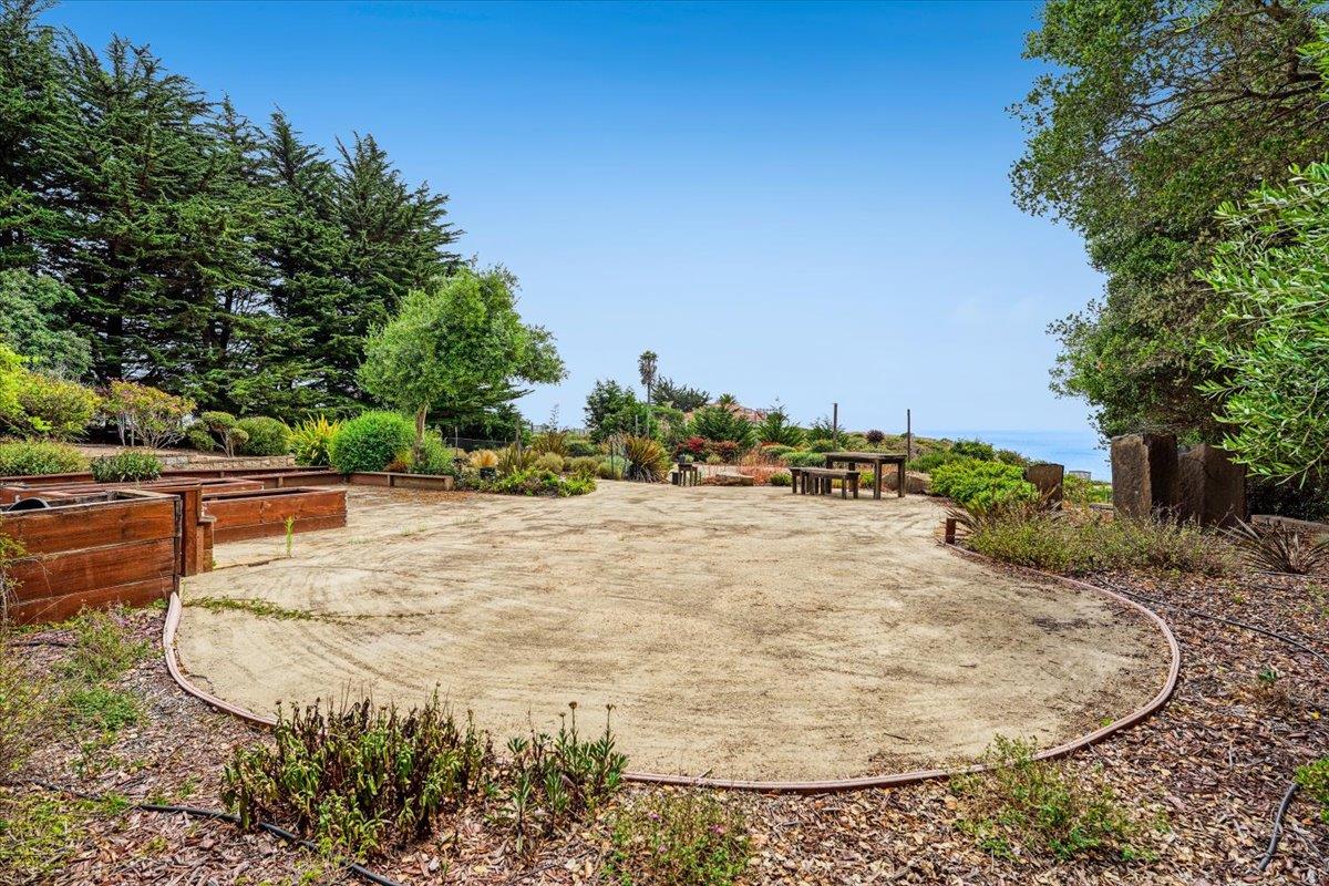 Detail Gallery Image 79 of 94 For 405 Heather Point and 390 Heather Point Ln, Watsonville,  CA 95076 - 4 Beds | 4/1 Baths