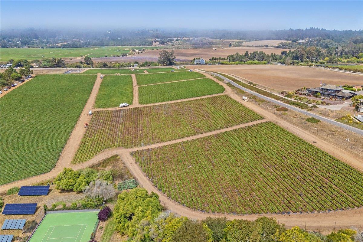 Detail Gallery Image 87 of 94 For 405 Heather Point and 390 Heather Point Ln, Watsonville,  CA 95076 - 4 Beds | 4/1 Baths