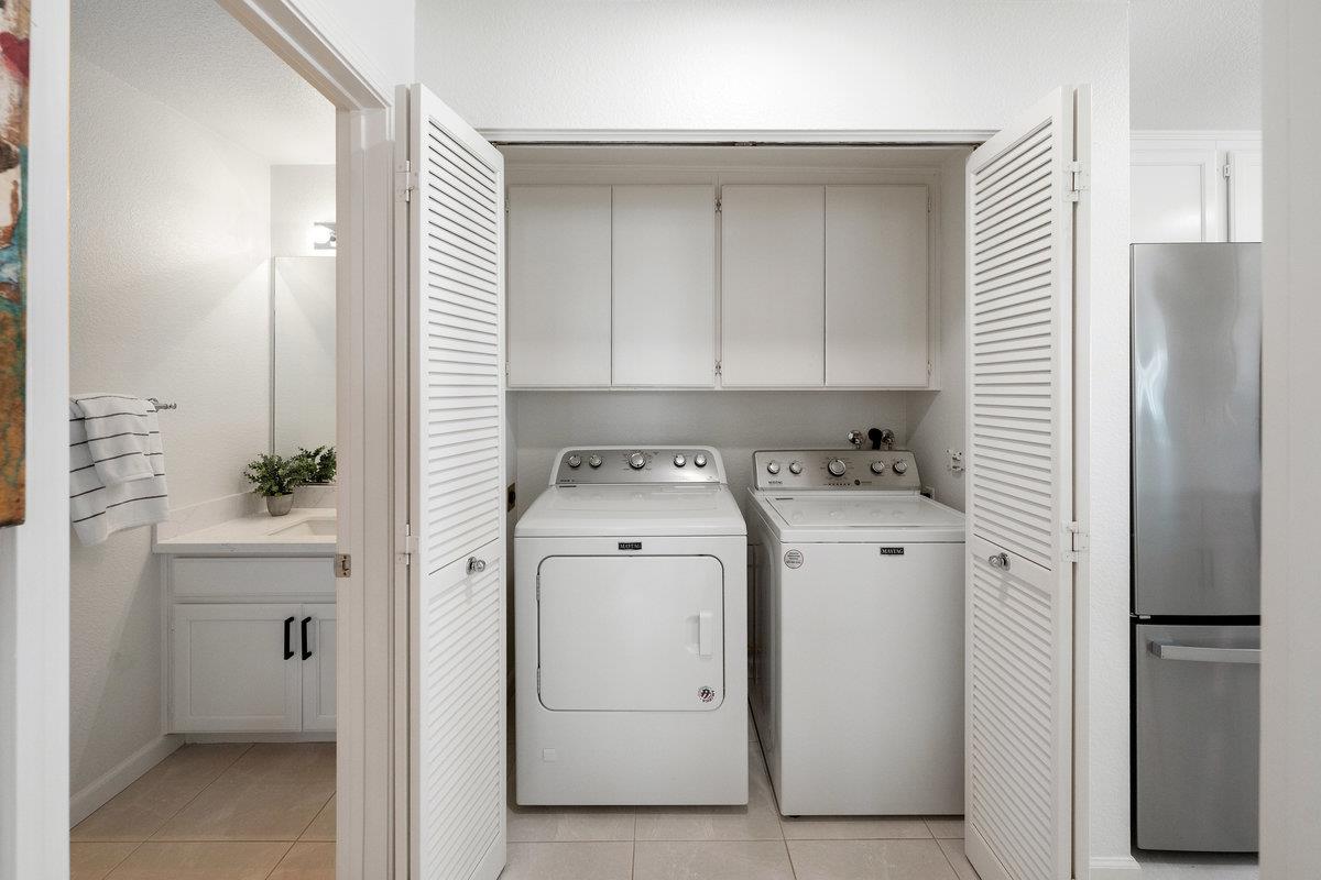 Detail Gallery Image 14 of 41 For 700 Baltic Cir #732,  Redwood Shores,  CA 94065 - 2 Beds | 2/1 Baths