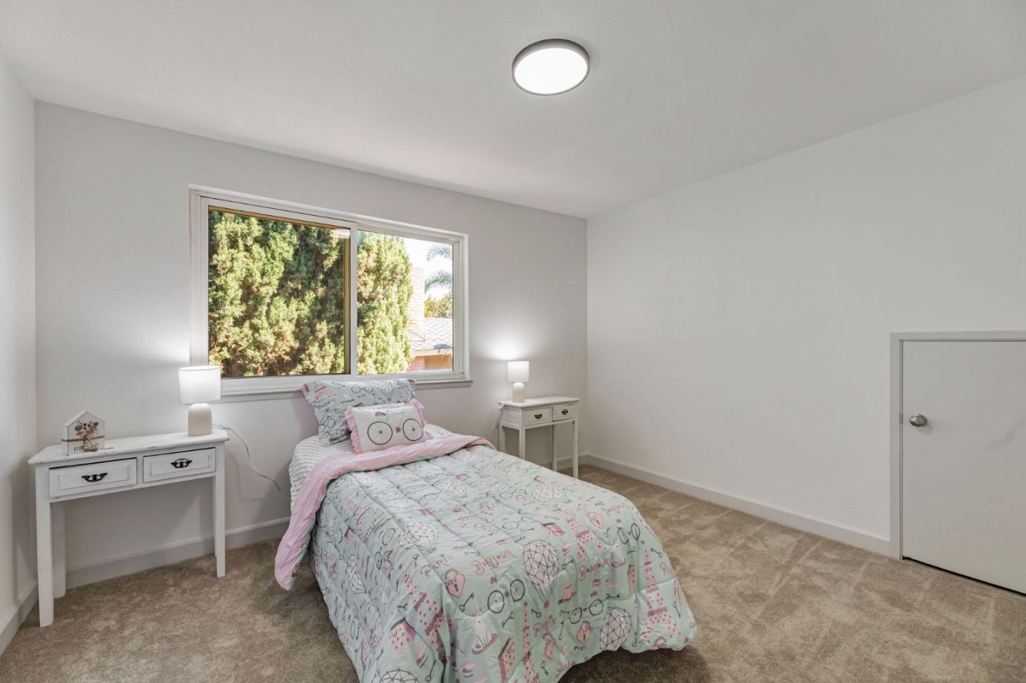 Detail Gallery Image 26 of 38 For 277 Dondero Way, San Jose,  CA 95119 - 5 Beds | 2/1 Baths