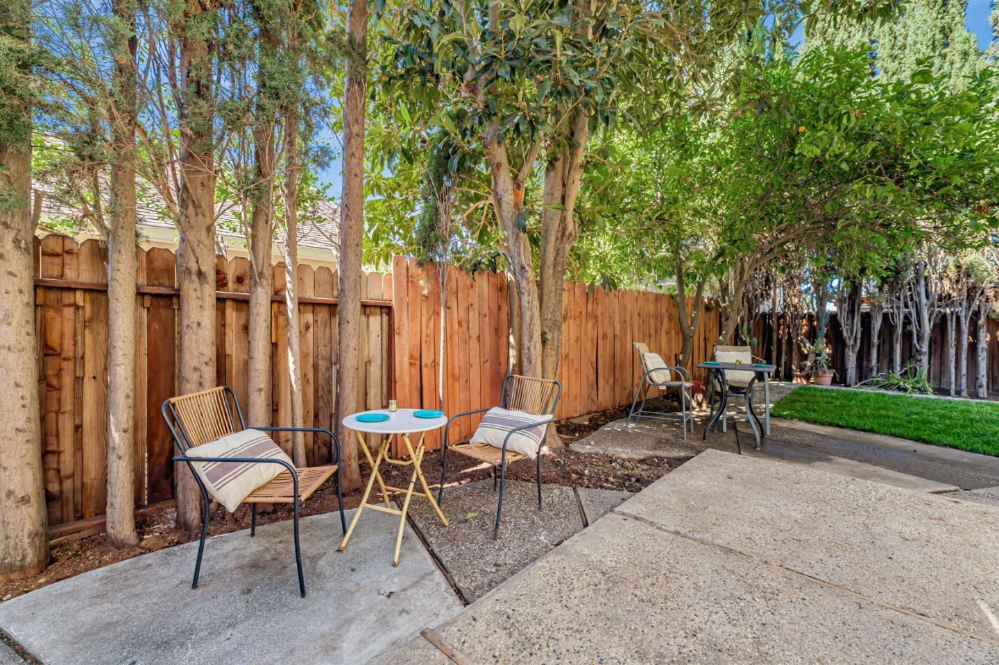 Detail Gallery Image 33 of 38 For 277 Dondero Way, San Jose,  CA 95119 - 5 Beds | 2/1 Baths