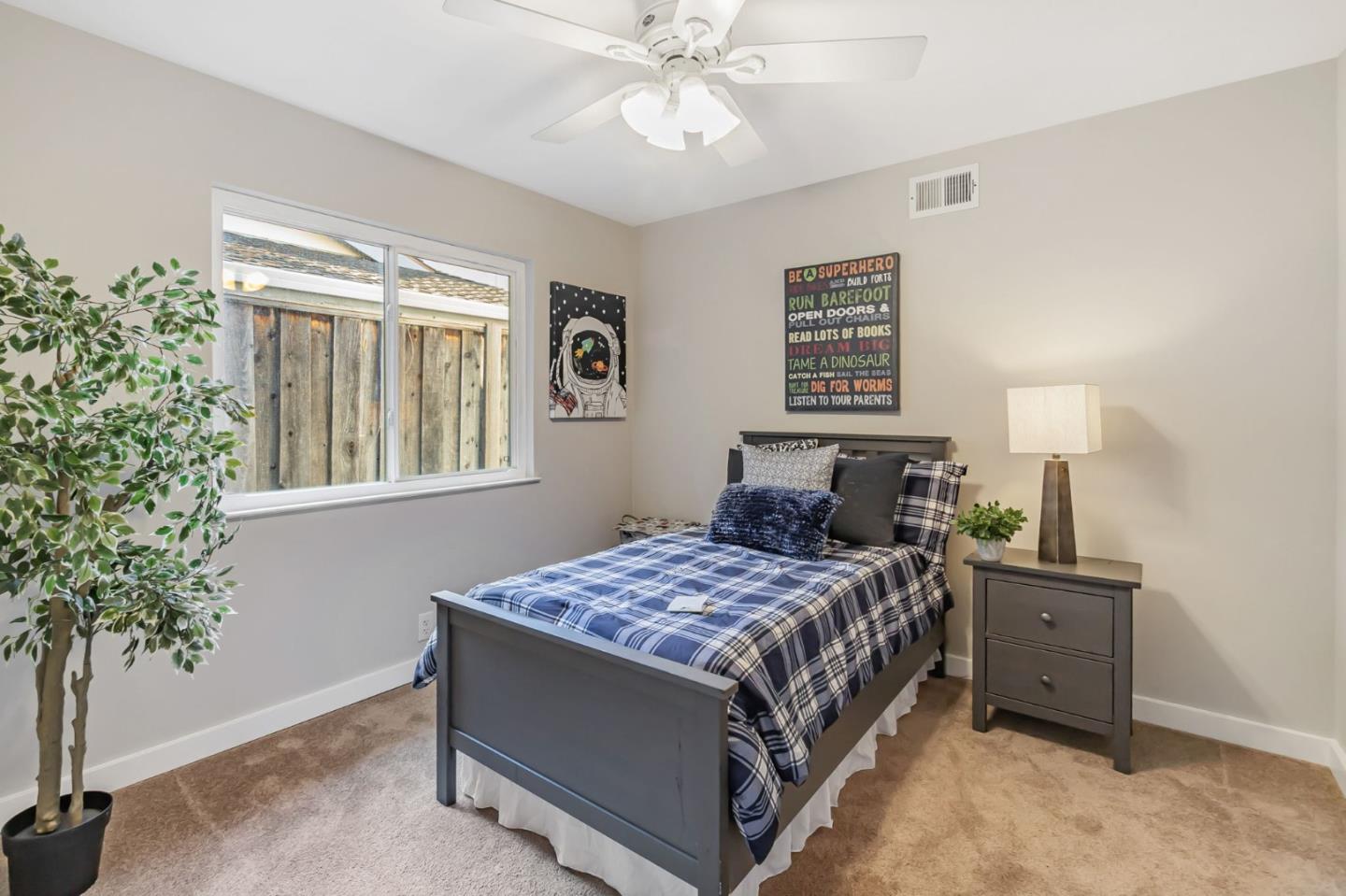 Detail Gallery Image 18 of 51 For 364 Utica Ln, San Jose,  CA 95123 - 3 Beds | 2 Baths