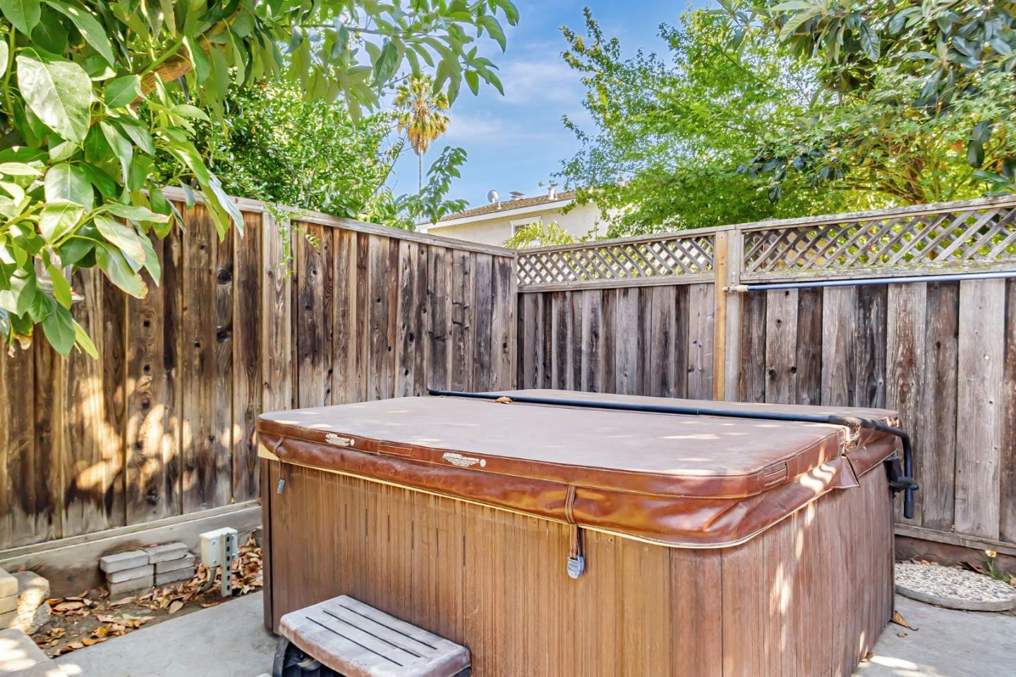 Detail Gallery Image 34 of 51 For 364 Utica Ln, San Jose,  CA 95123 - 3 Beds | 2 Baths