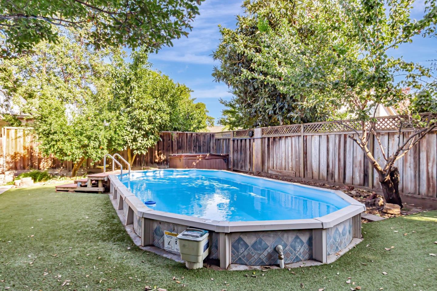 Detail Gallery Image 35 of 51 For 364 Utica Ln, San Jose,  CA 95123 - 3 Beds | 2 Baths