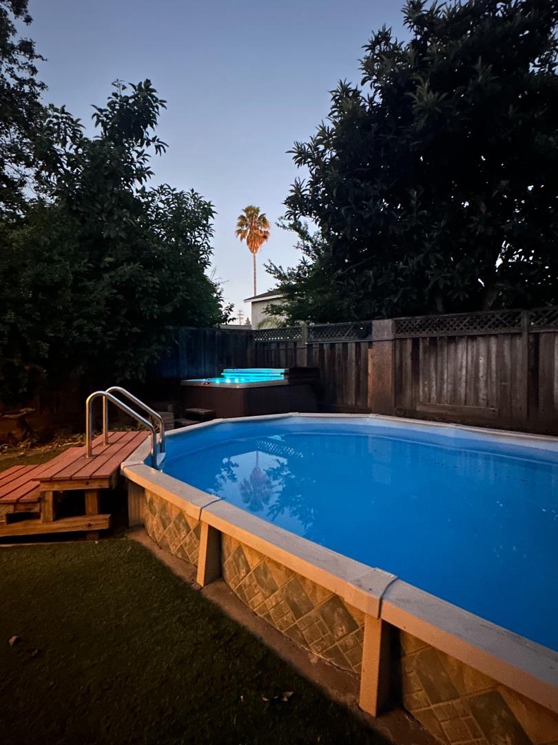 Detail Gallery Image 46 of 51 For 364 Utica Ln, San Jose,  CA 95123 - 3 Beds | 2 Baths