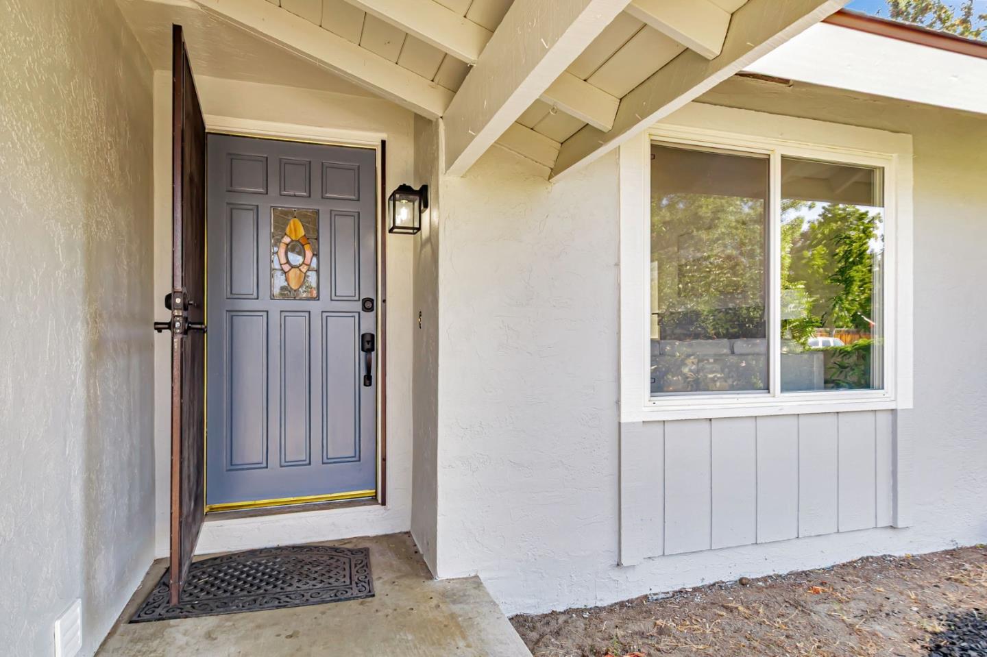 Detail Gallery Image 5 of 51 For 364 Utica Ln, San Jose,  CA 95123 - 3 Beds | 2 Baths