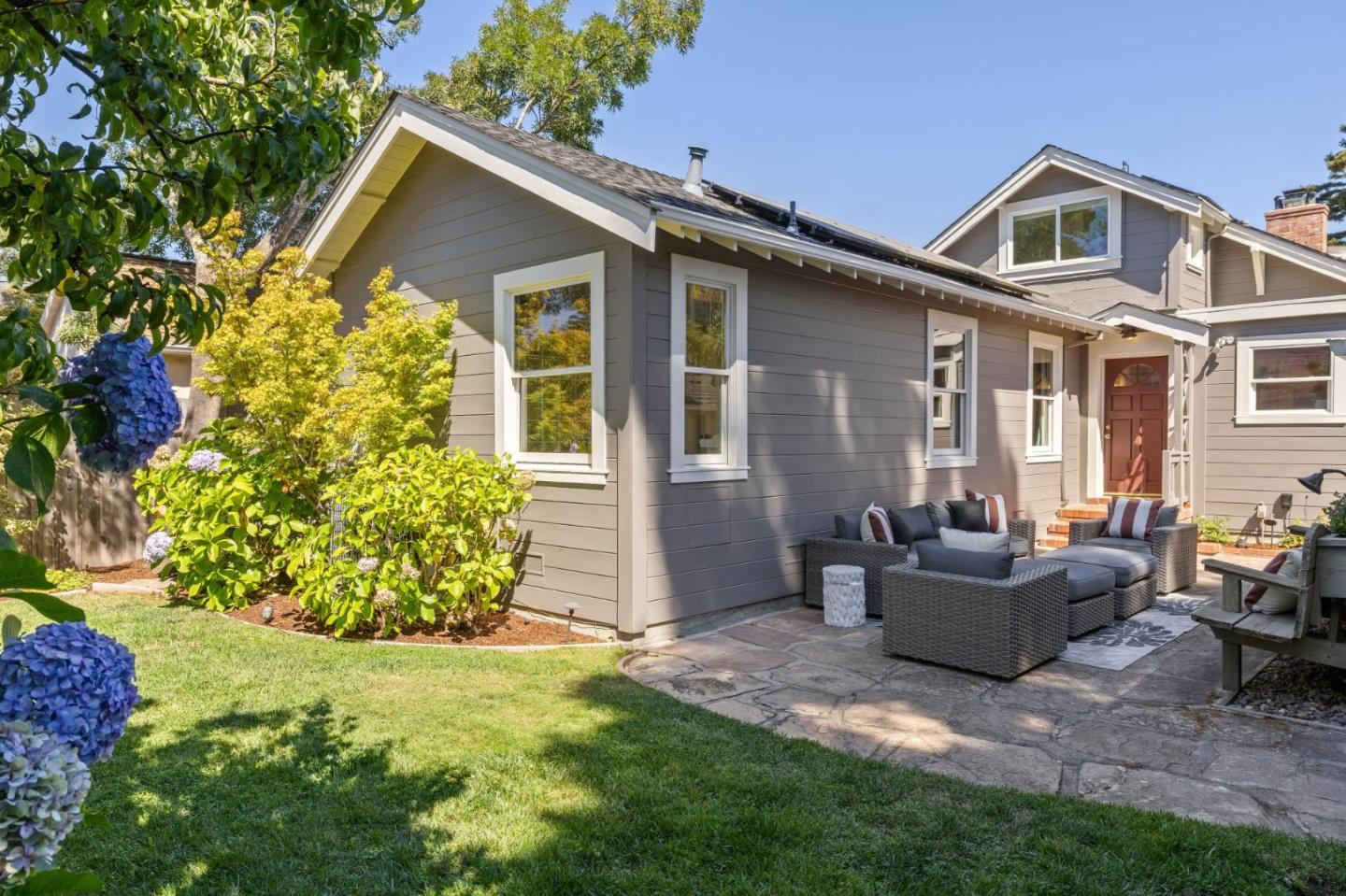 Detail Gallery Image 43 of 50 For 1325 Paloma Ave, Burlingame,  CA 94010 - 4 Beds | 2/1 Baths