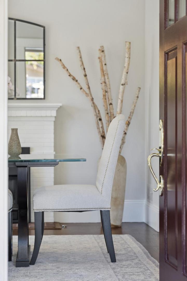 Detail Gallery Image 5 of 50 For 1325 Paloma Ave, Burlingame,  CA 94010 - 4 Beds | 2/1 Baths