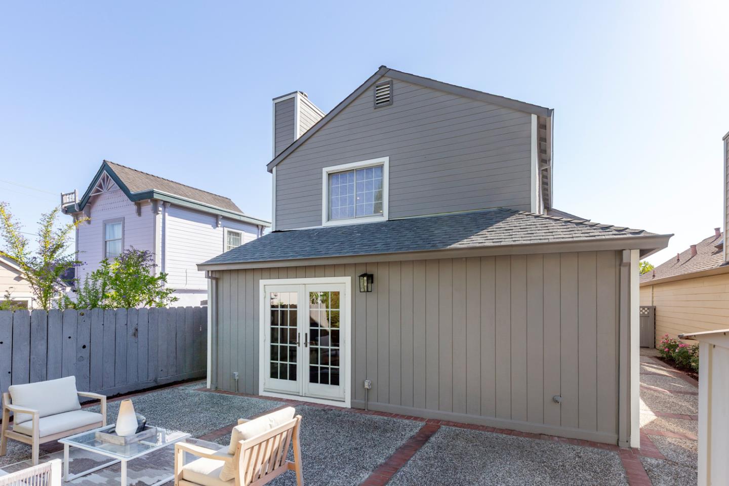 Detail Gallery Image 20 of 21 For 10021 Carmona Ct, Cupertino,  CA 95014 - 3 Beds | 2/1 Baths