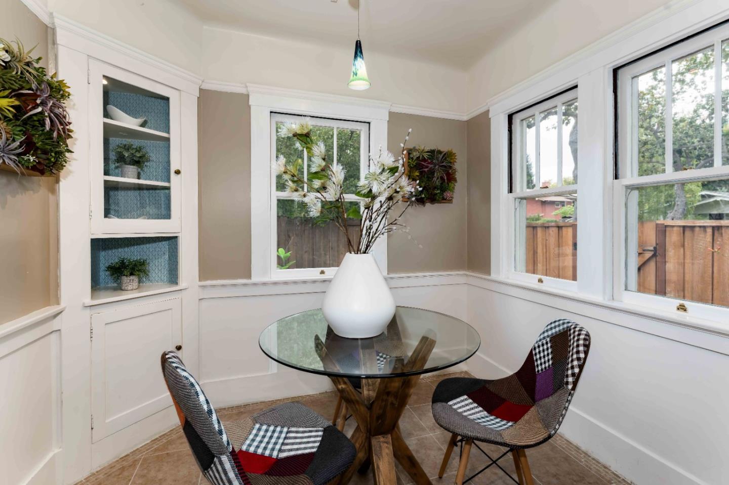 Detail Gallery Image 10 of 20 For 671 Kingsley Ave, Palo Alto,  CA 94301 - 2 Beds | 1 Baths
