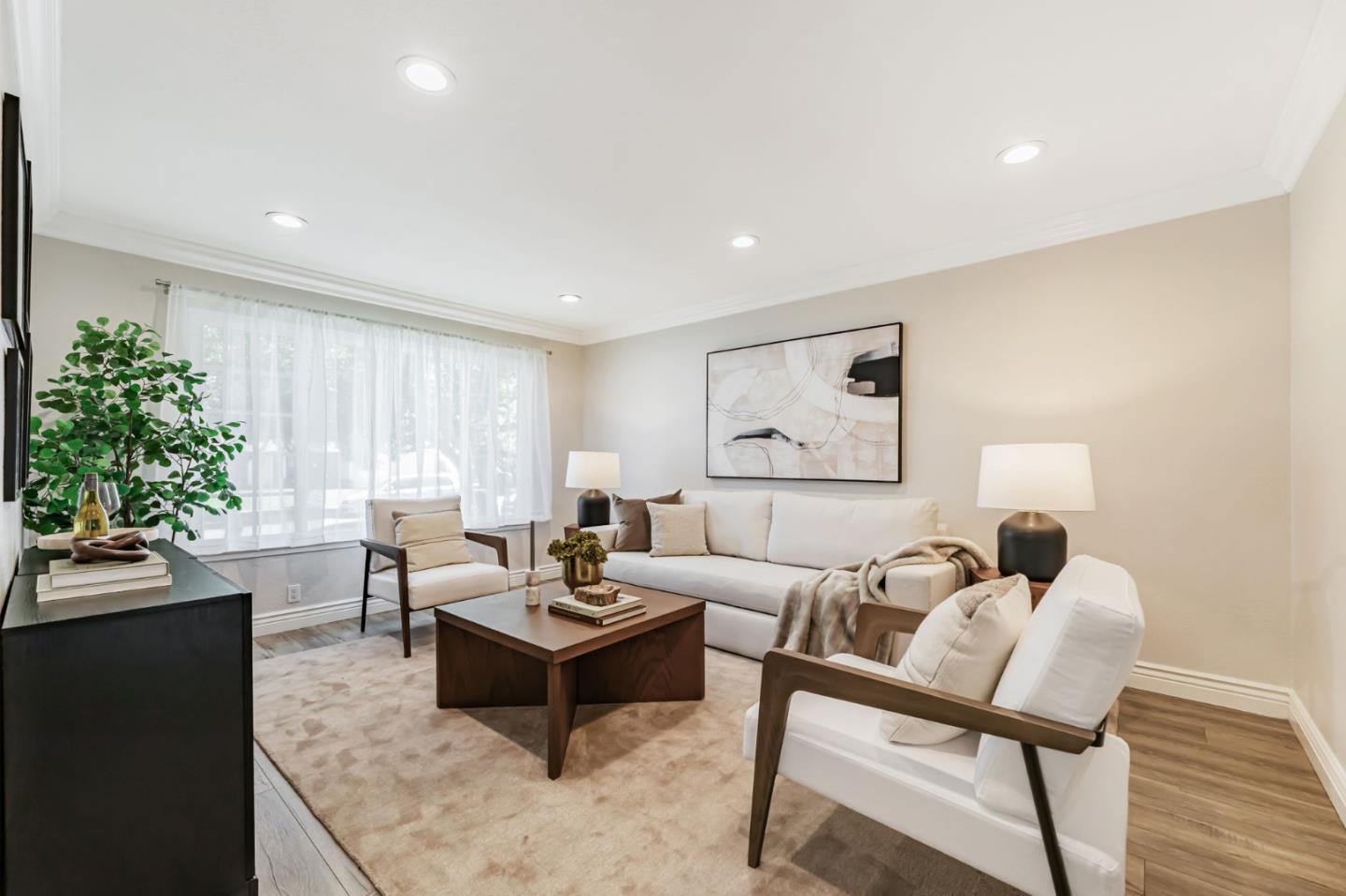 Detail Gallery Image 11 of 47 For 5897 Cabral Ave, San Jose,  CA 95123 - 4 Beds | 2 Baths