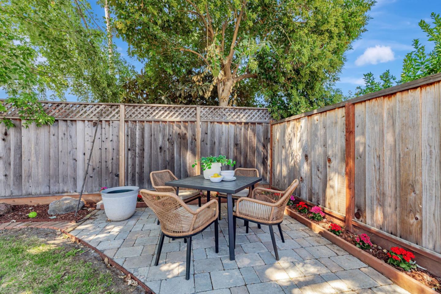 Detail Gallery Image 44 of 47 For 5897 Cabral Ave, San Jose,  CA 95123 - 4 Beds | 2 Baths