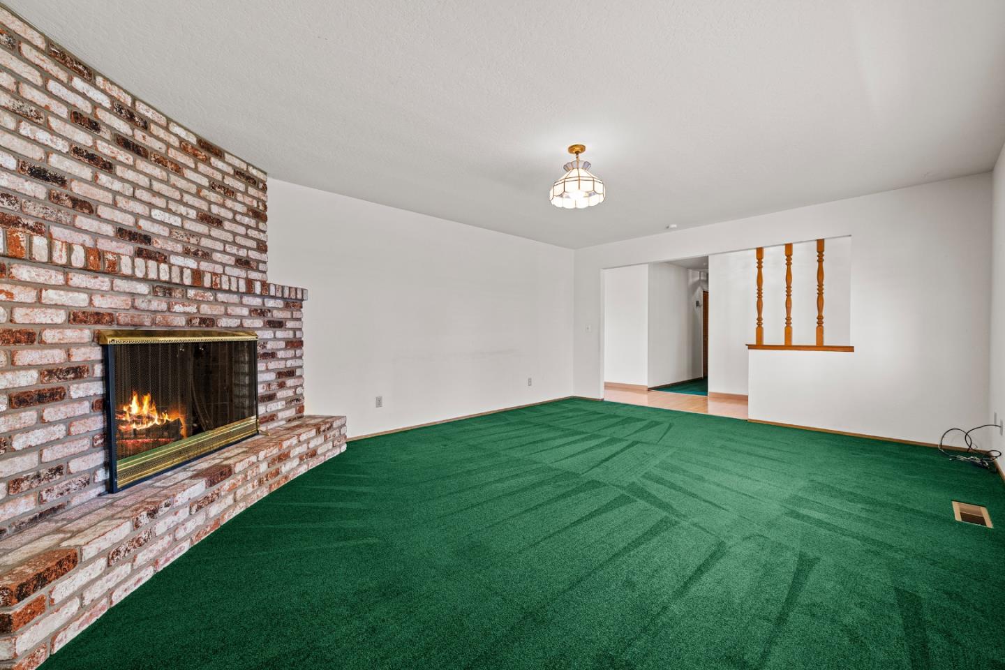 Detail Gallery Image 20 of 55 For 1050 Juniper Dr, Hollister,  CA 95023 - 4 Beds | 2/1 Baths