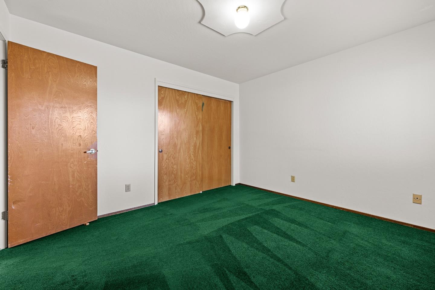 Detail Gallery Image 32 of 55 For 1050 Juniper Dr, Hollister,  CA 95023 - 4 Beds | 2/1 Baths