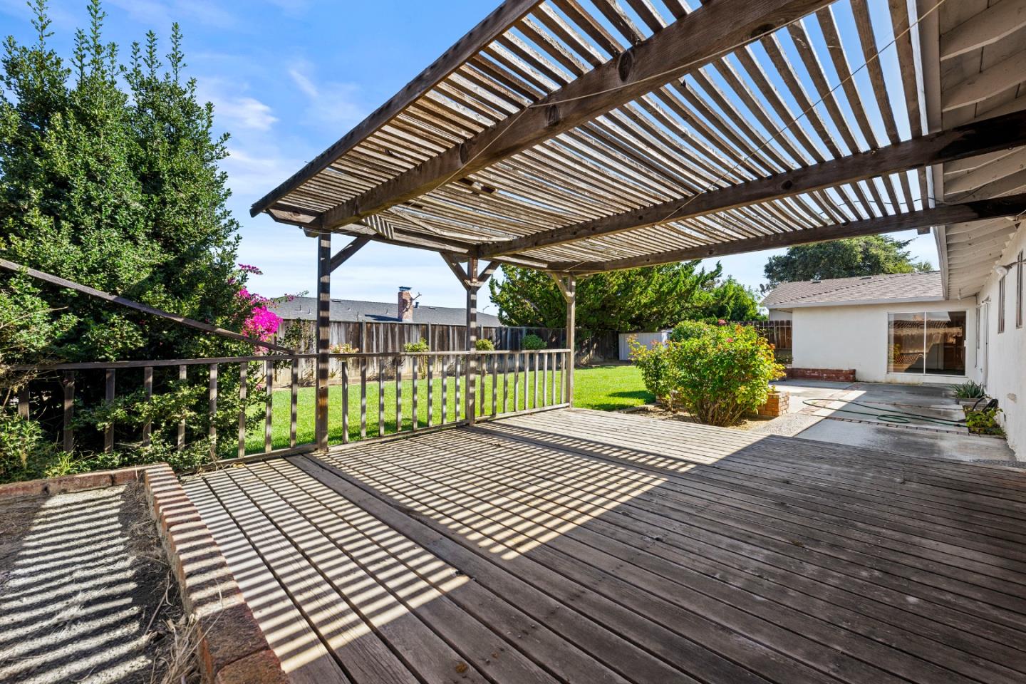 Detail Gallery Image 44 of 55 For 1050 Juniper Dr, Hollister,  CA 95023 - 4 Beds | 2/1 Baths