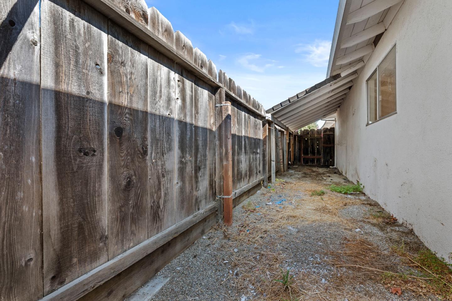 Detail Gallery Image 52 of 55 For 1050 Juniper Dr, Hollister,  CA 95023 - 4 Beds | 2/1 Baths