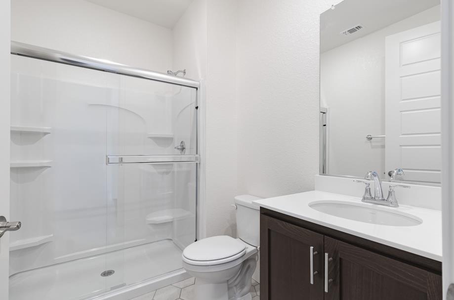 Detail Gallery Image 5 of 20 For 1836 S Angad St, Mountain House,  CA 95391 - 4 Beds | 3 Baths