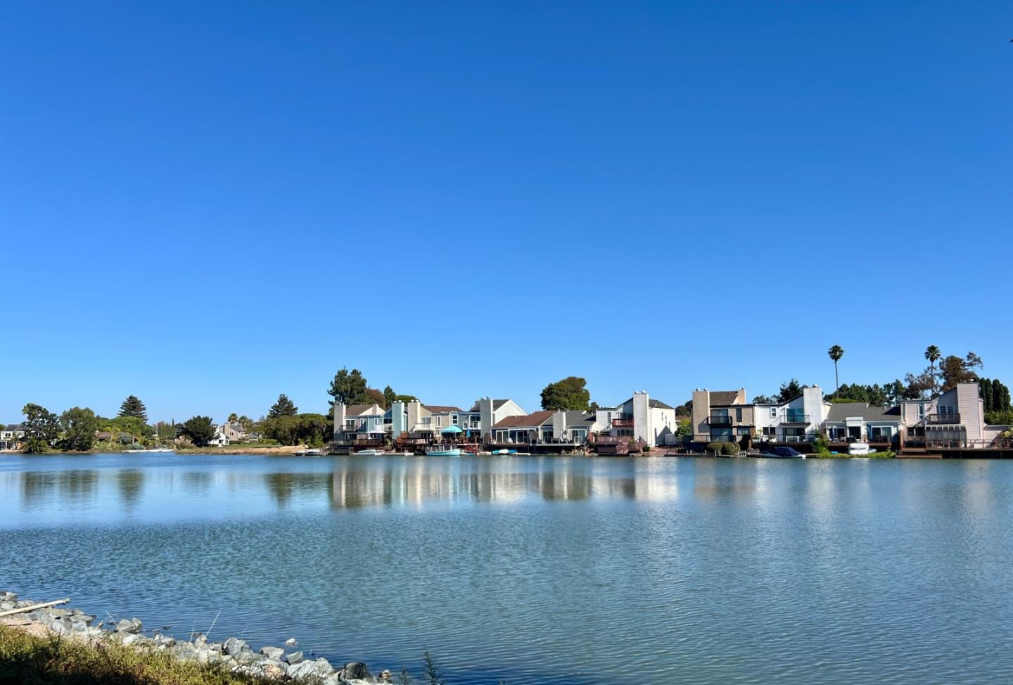 Detail Gallery Image 12 of 45 For 69 Cove Ln, Redwood City,  CA 94065 - 1 Beds | 1 Baths