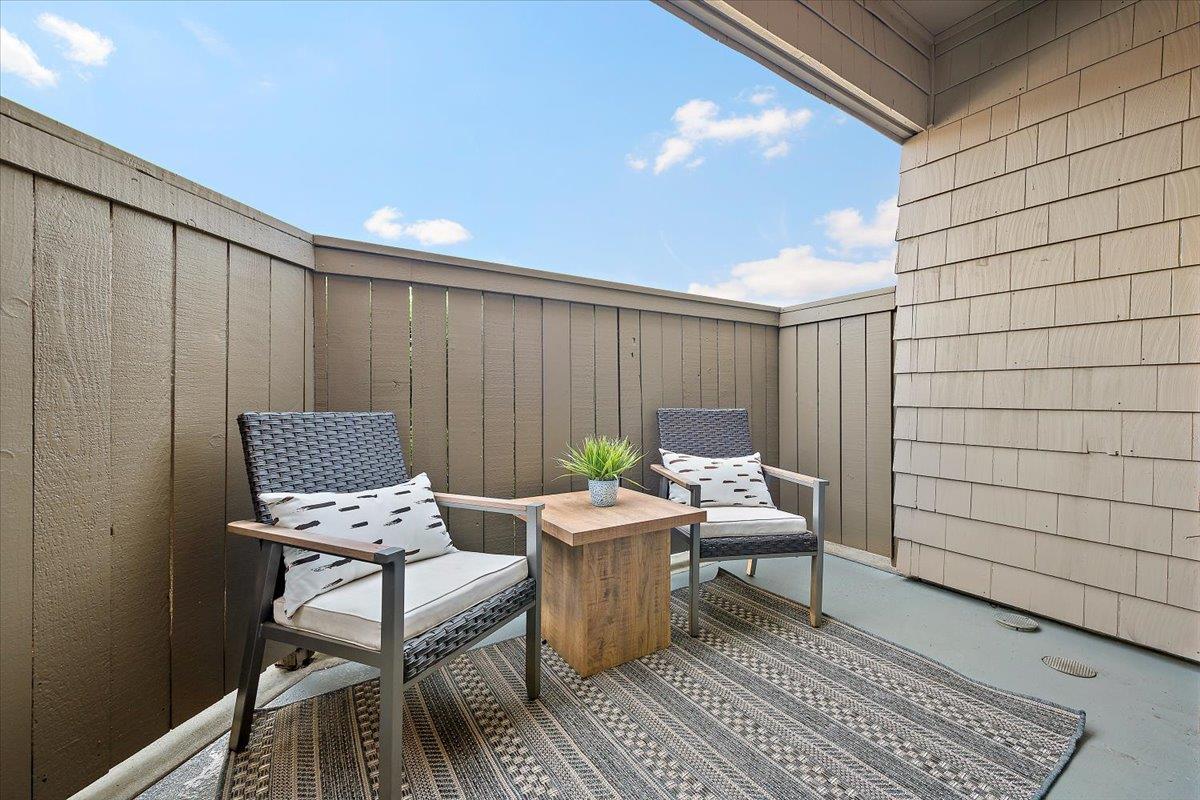 Detail Gallery Image 27 of 45 For 69 Cove Ln, Redwood City,  CA 94065 - 1 Beds | 1 Baths